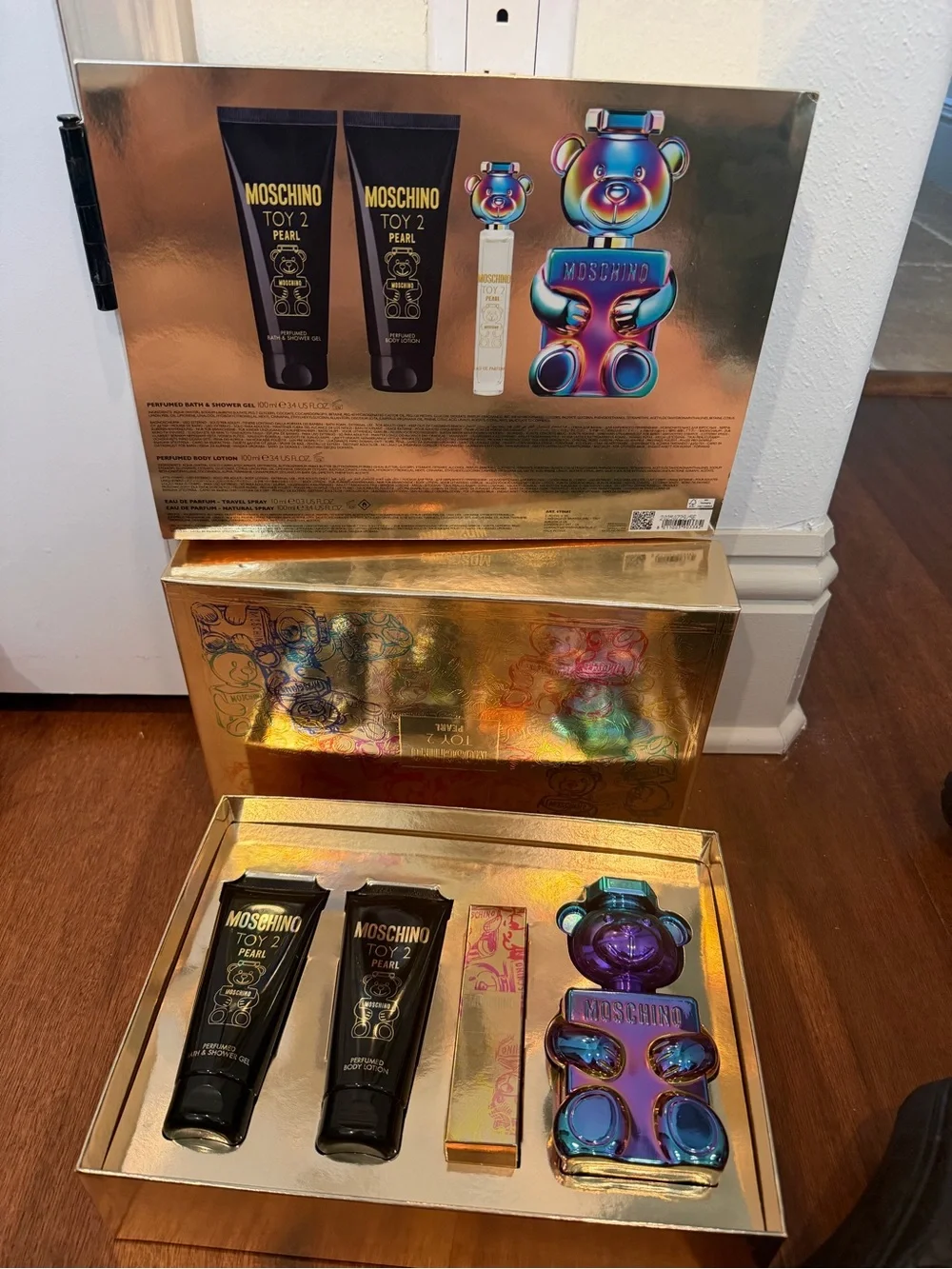 MOSCHINO toy 2 set Gold Foil Party Box with Multicolor Teddy Print
